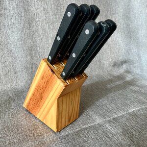 JA HENCKELS Internat'l Premium Quality 6-Piece EverSharp Knife Set + Block EUC